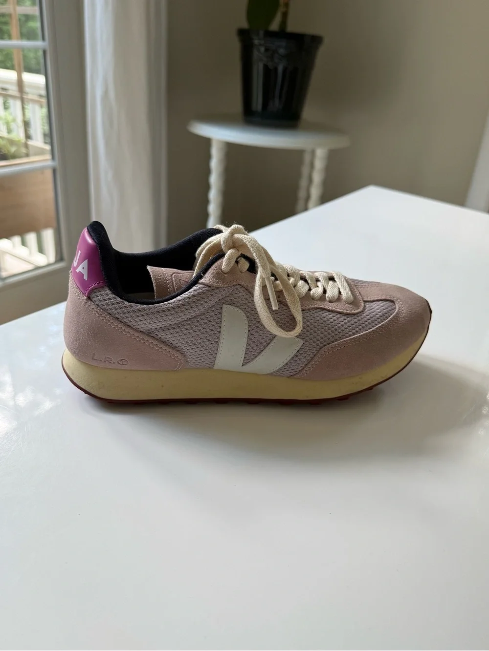 Veja Women’s Rio Branco Alveomesh Parme Sneaker - Picture 4 of 11